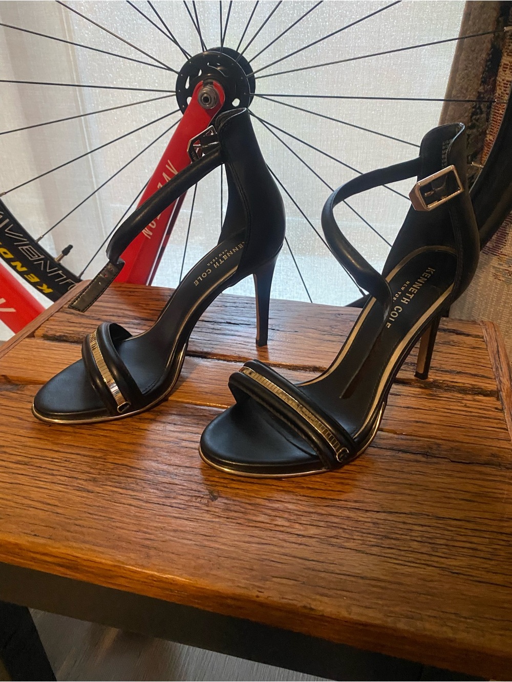 Kenneth Cole Black Heeled Ankle-Strap Sandals with Gold Accent